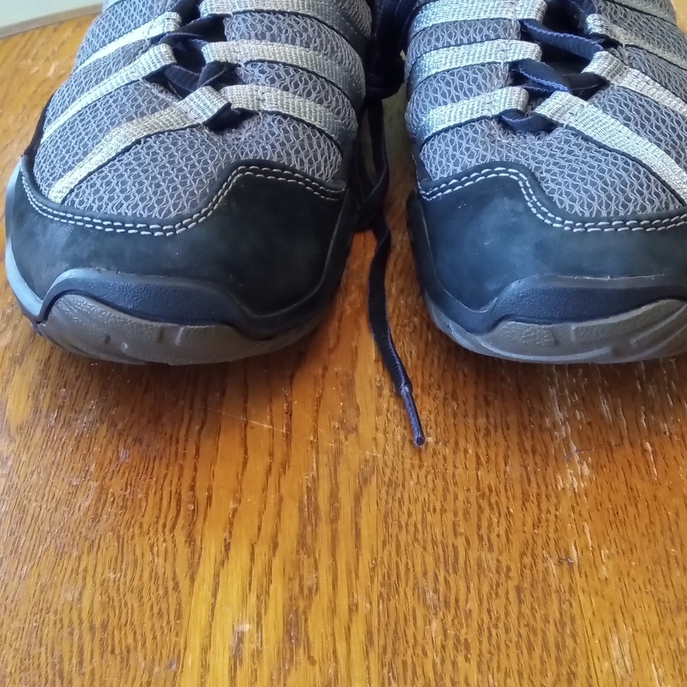 KURU Black and Gray Trail And Hiking Shoes